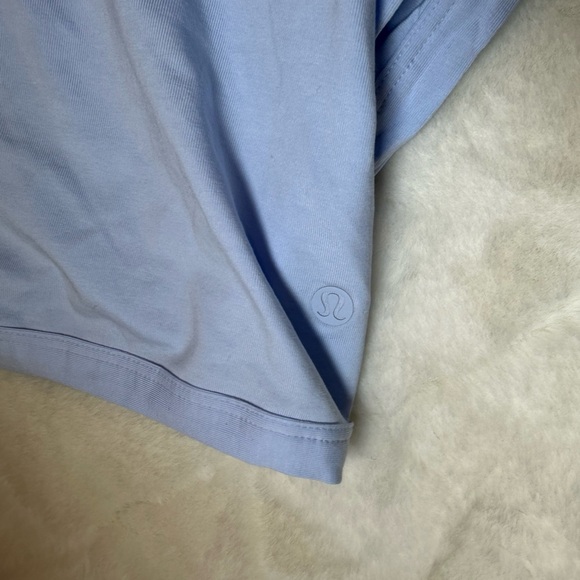 Luluemon womens size 4 light blue athletic tank wrap like new - Picture 3 of 4
